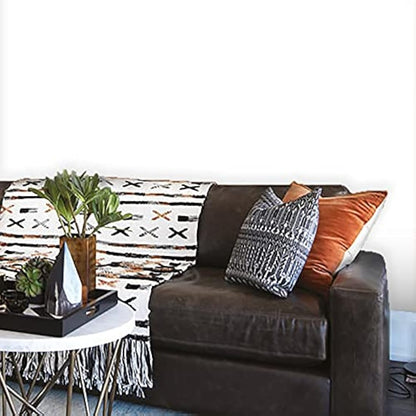Johnstone's One Coat Matt Emulsion Paint - Pure Brilliant White 2.5L