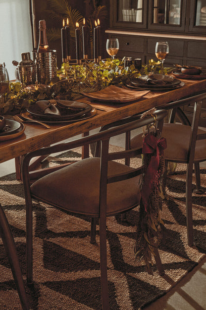 New Foundry Curved Dining Chair