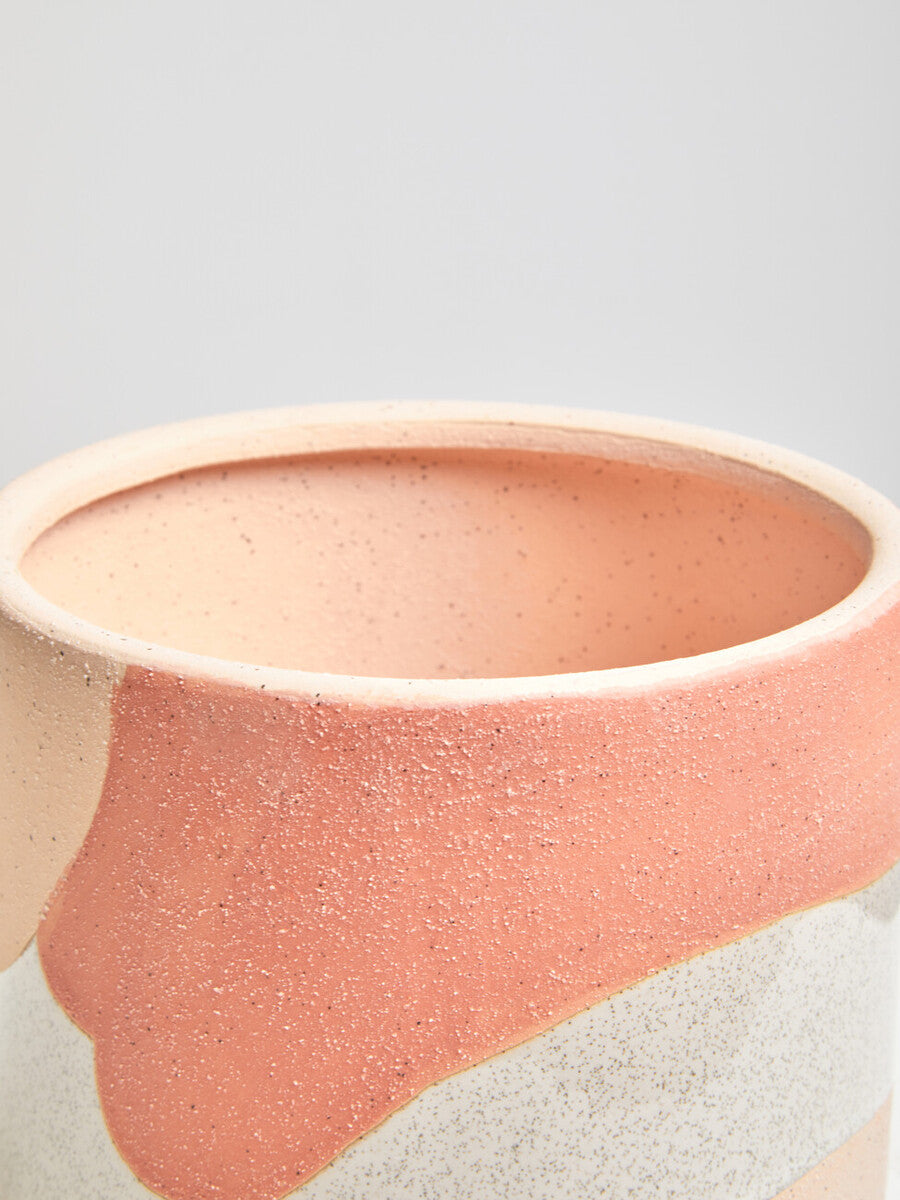 Jada Large Planter