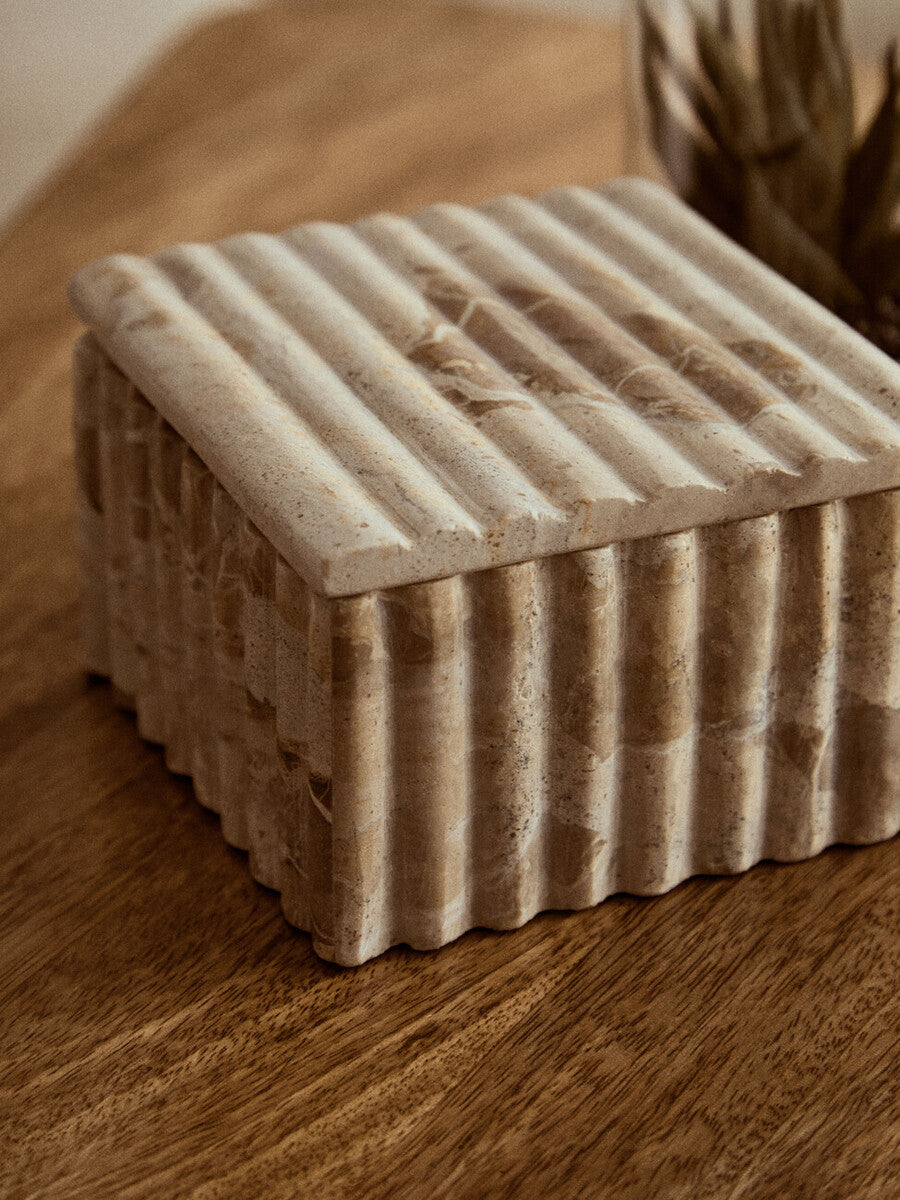 Santino Square Chocolate Marble Box