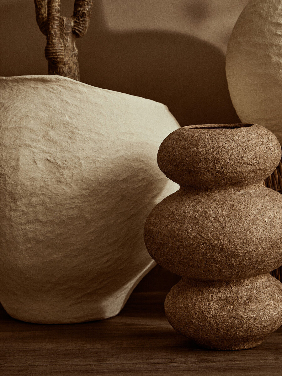 Sanai Cotton Mache Large Beige Planter