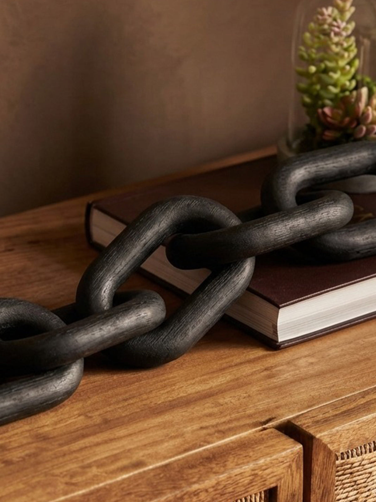 Cato Black Wood 5 Link Chain Decor