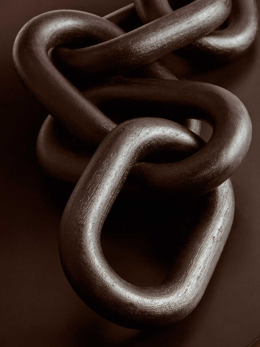 Cato Black Wood Five Link Chain Decor