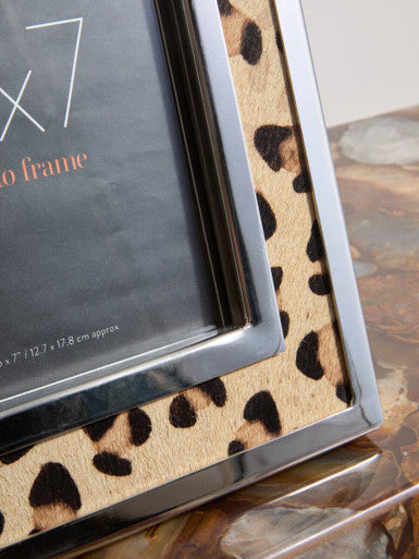 Kensington Townhouse 5 x 7 Leopard Design Photo Frame