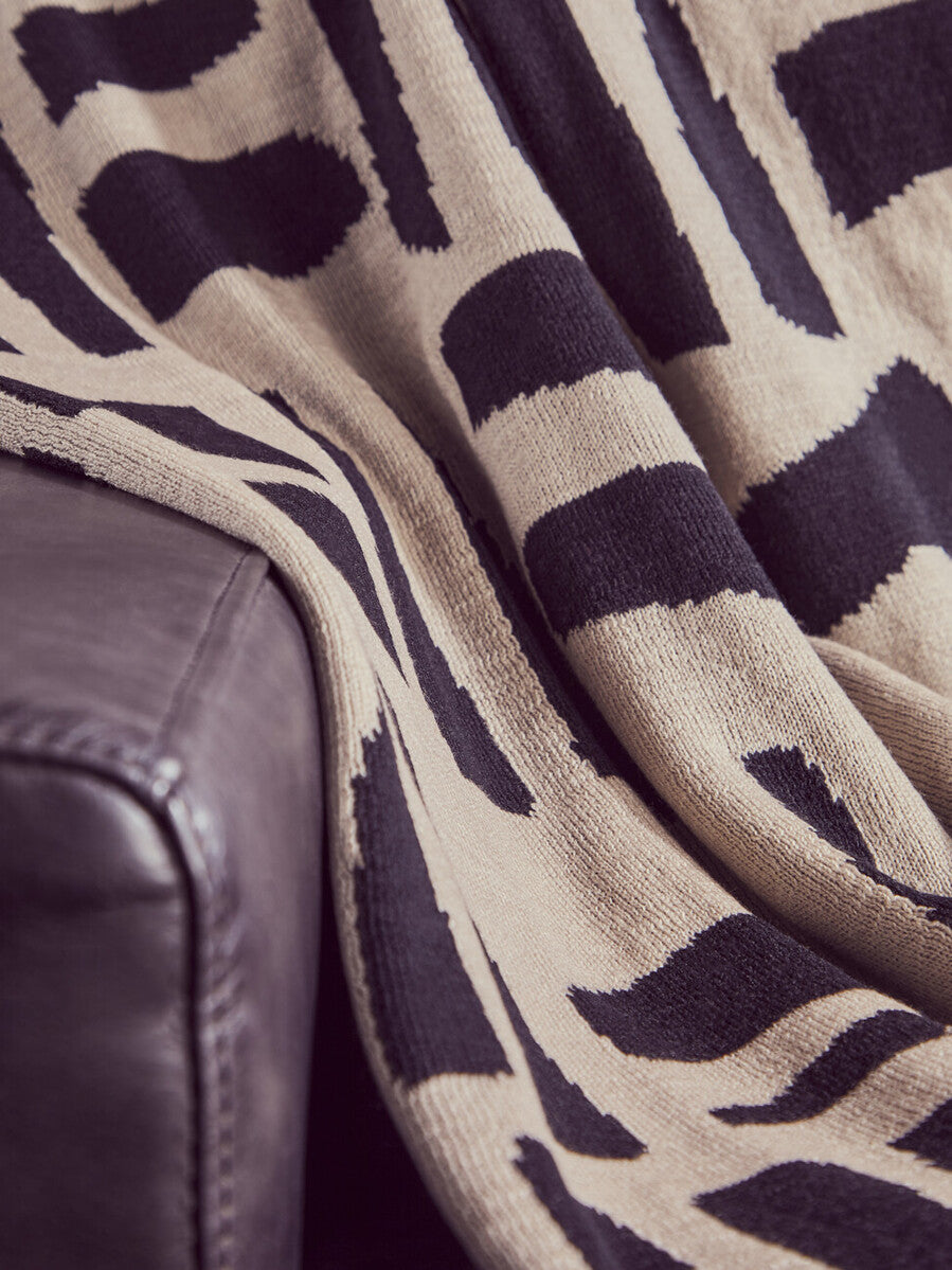 Bosie Ozella Natural And Black Throw