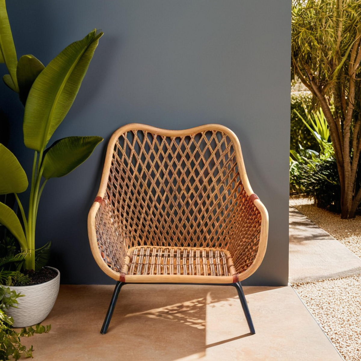 Manado Black Iron Frame Chair