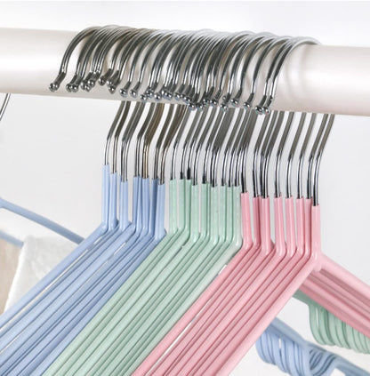 DDGAO Premium Rubber Coated Metal Hangers - Heavy Duty - Space Saving Organiser Clothes Hangers For Wardrobes Coat Rack Rails Thin and Non-Slip