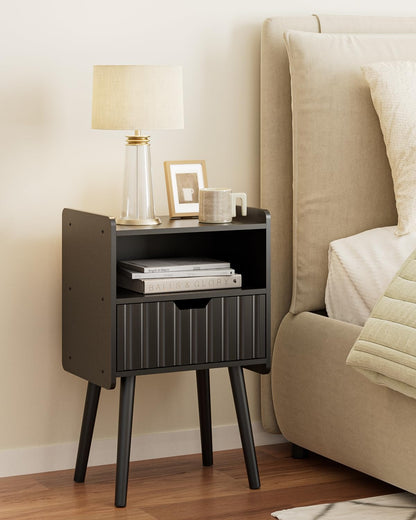 HEYZOEY Fluted Bedside Table, Black Bedside Table,Night Stand Wood Nightstand with Storage Drawer Side End Table for Bedroom,Living