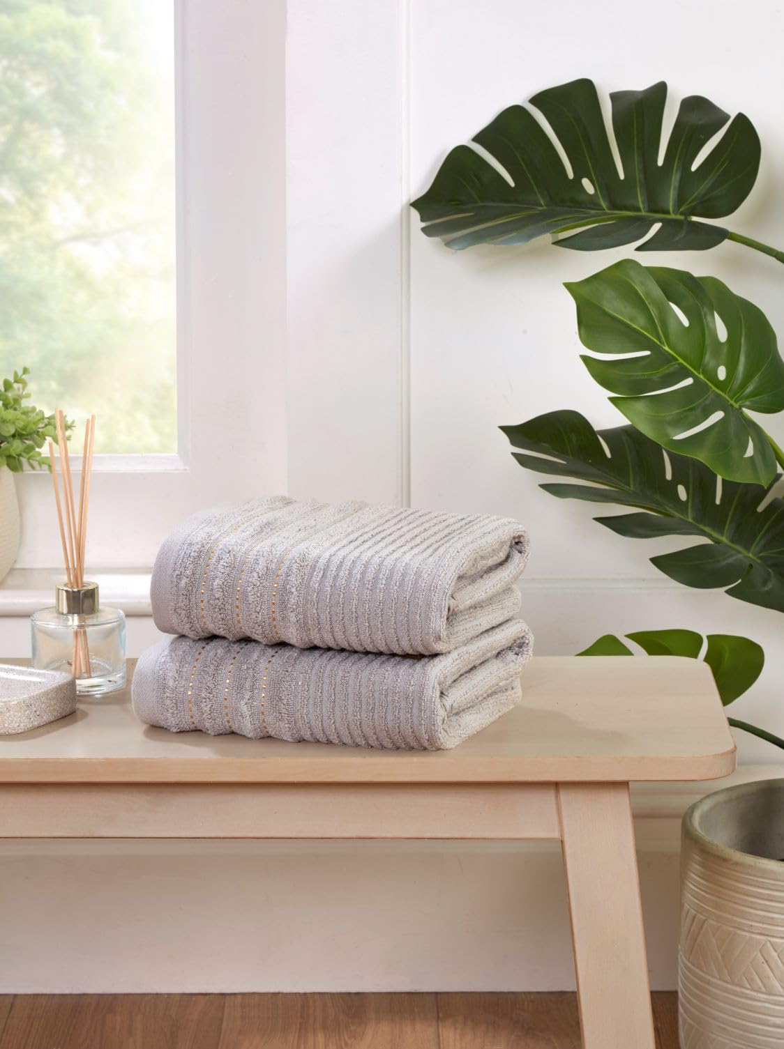 Rapport Home 2-Pack Linear Hand Towels | 50x85cm 100% Cotton 500GSM | Absorbent & Soft Bathroom Towel Set | Oeko-Tex Certified | Dove Grey