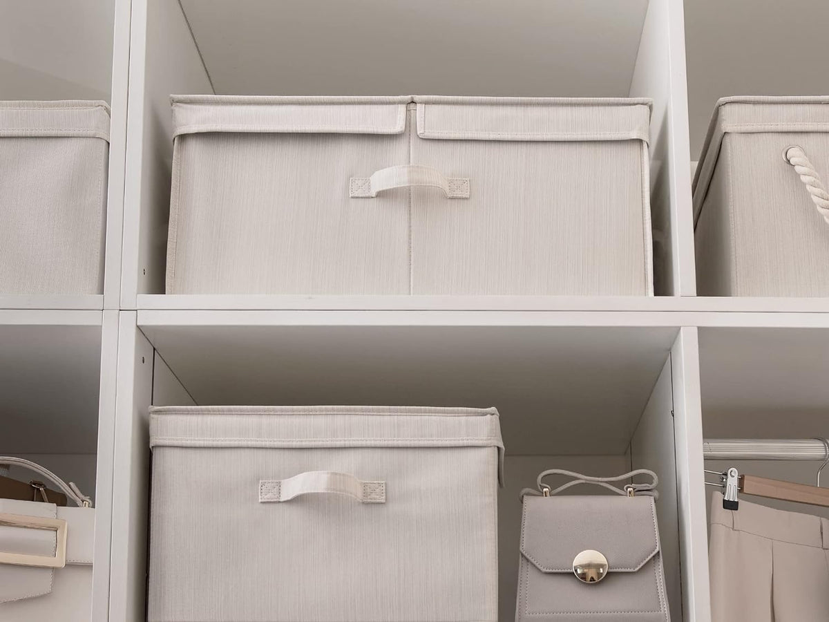StorageWorks Extra Large Storage Boxes with Lids, 55L Clothes Storage Boxes with Double-Open Lid and Divider Board