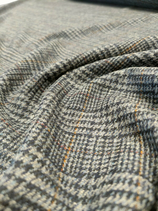 Art Of The Loom 100% Wool Check/Plaid Spotted Upholstery Fabrics