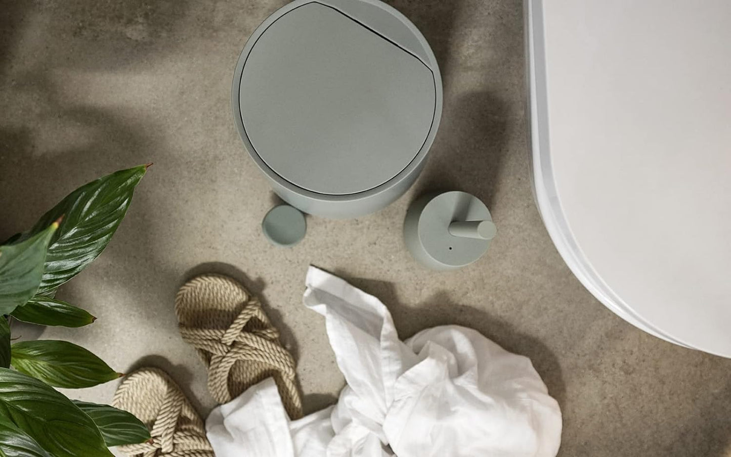 Zone Denmark Nova Bathroom Bin Cosmetic Bin Diameter 20.5 cm Height 23.5 cm Capacity 3 Litres Gull Grey