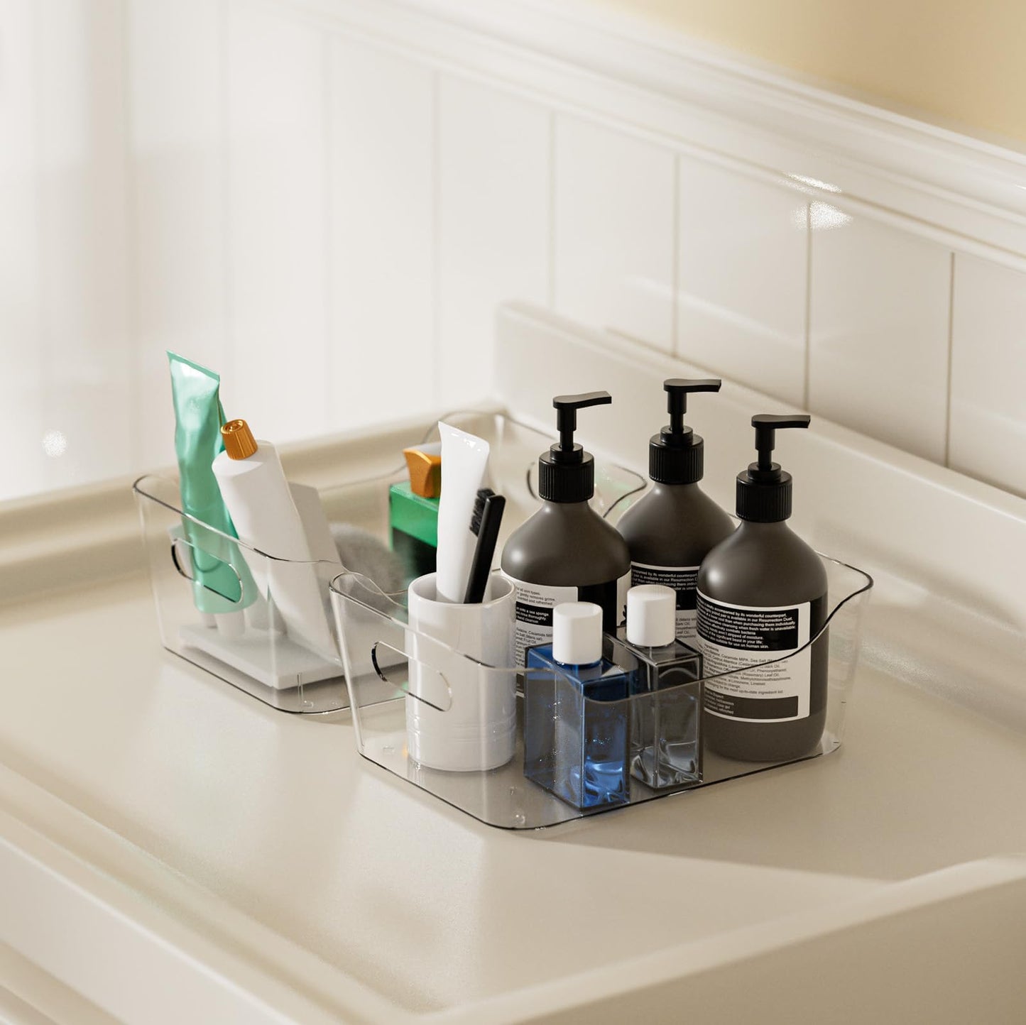 Grace Store 4PCS Storage Organisers Clear Plastic Bathroom Organiser Versatile Kitchen Organiser Tray for Desk, Makeup , Kitchen Pantry Cabinet