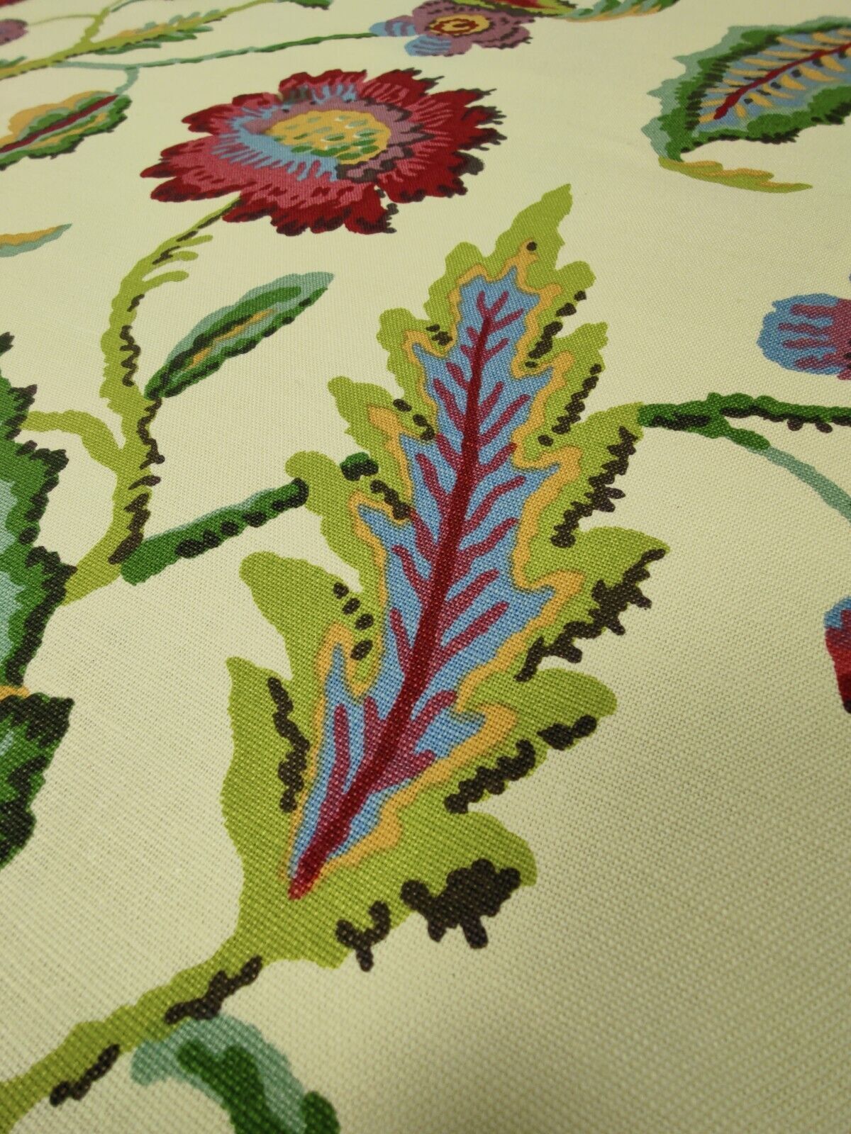 Vintage Robert Allen Savoy Curtain Upholstery Fabric By The Metre