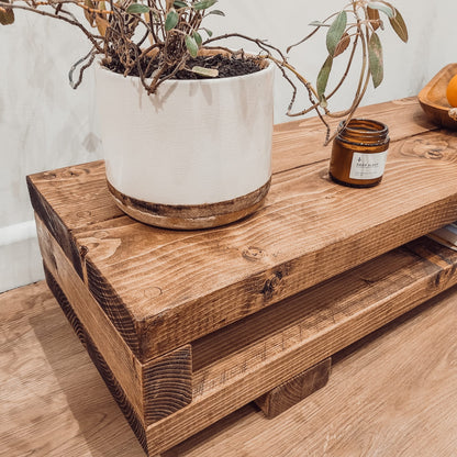 VIOT Low Solid Wood Chunky TV Unit