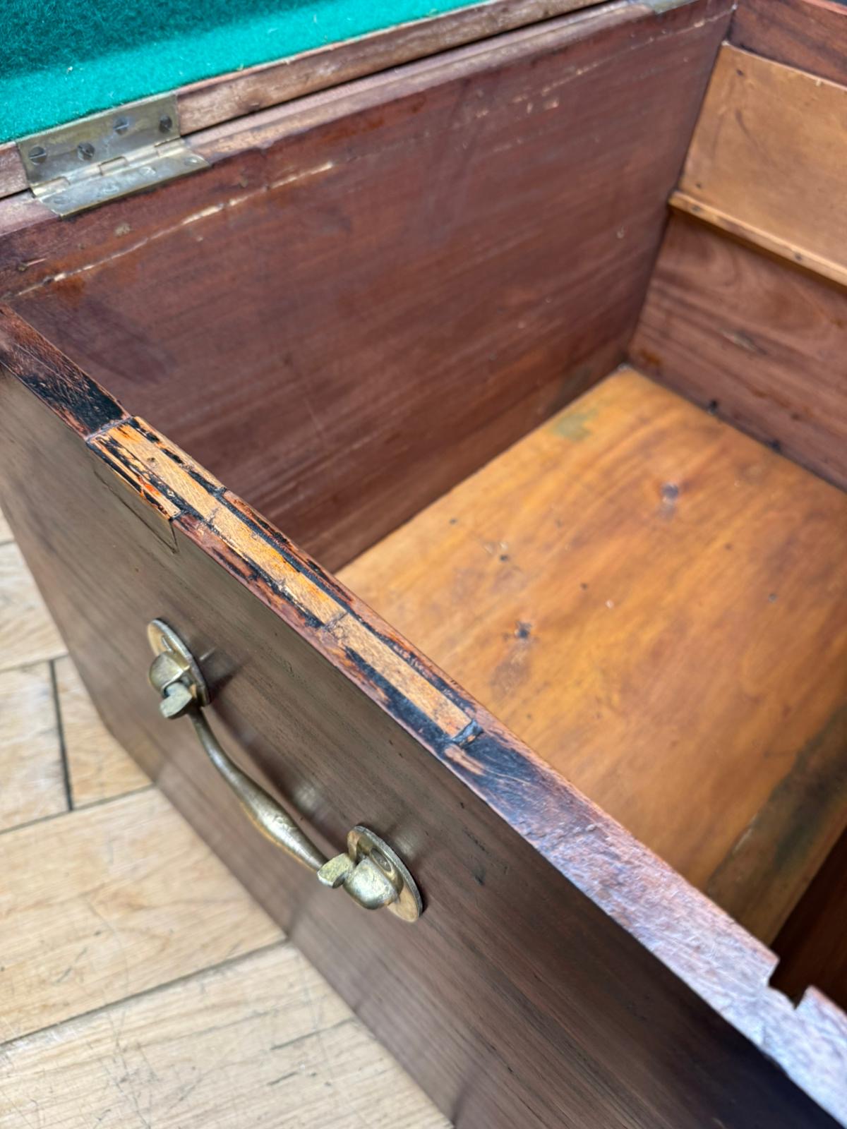 Antique Mahogany Blanket Chest Coffee Table Storage Box Trunk