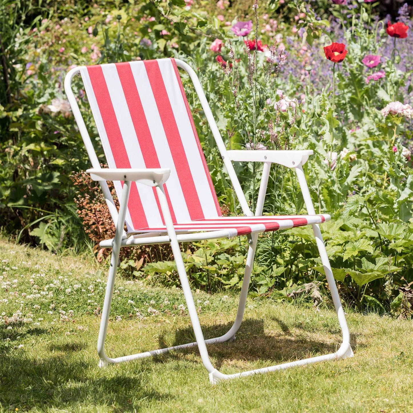 Red & White Folding Metal Beach Chair