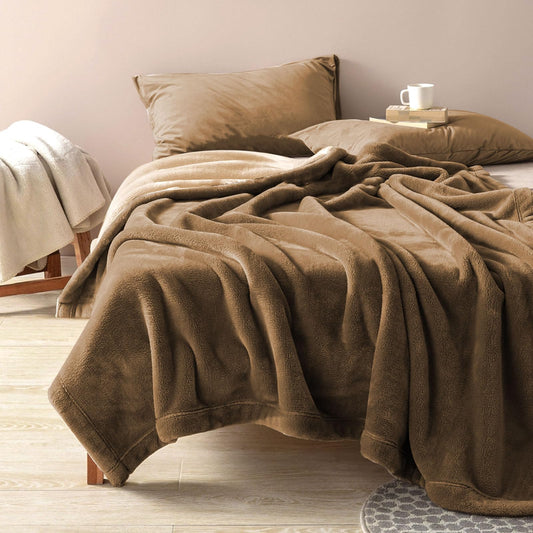 YISURE Waterproof Love Blanket for Bed Intimacy, Leakproof Squirt Blanket for Adults, Taupe Throw Blanket 80"x60" (Brown/Tan)