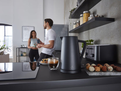 Swan SK14640BLKN Stealth Jug Kettle, Steamlined Design, Rapid Boil, 1.7L, 3000W, Matte Black