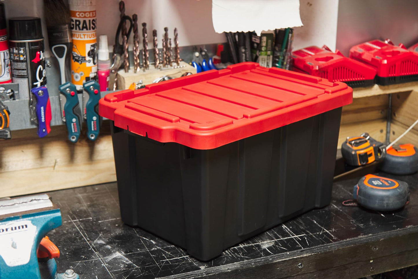 Iris Ohyama, Garage Storage Boxes, Plastic Storage Box with Lids, Closing Clips, 21L/4Pack, BPA Free, Red Lid, W44.5 x D29 x H25cm, DDSKT-210