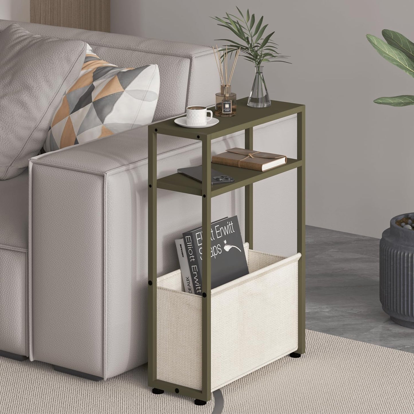 JERX Narrow Side Table with Fabric Basket, End Table for Small Spaces, Slim Side Table with Magazine Rack for Living Room Office Bedroom and Bathroom