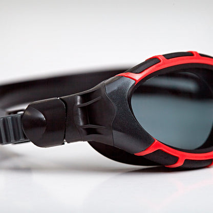 Zoggs Predator Flex Goggle, UV Protection Swim Goggles,Red/Black/Smoke Polarized, regular