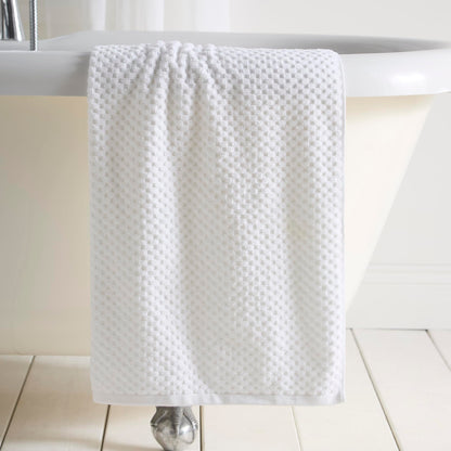 Dreams & Drapes Popcorn Check Bath Sheet White – Extra‑Large Soft Absorbent 100% Cotton Jacquard Check Bathroom Towel, Quick‑Dry
