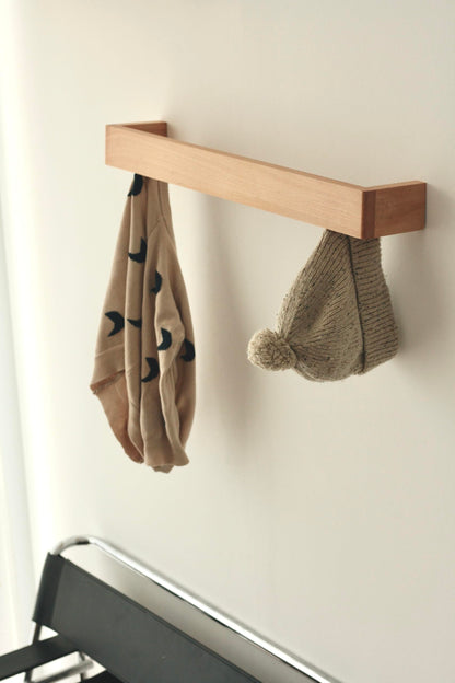 anaan Skuvo Wall Coat Rack with 6 Hooks Wooden Clothes Rail 60 cm