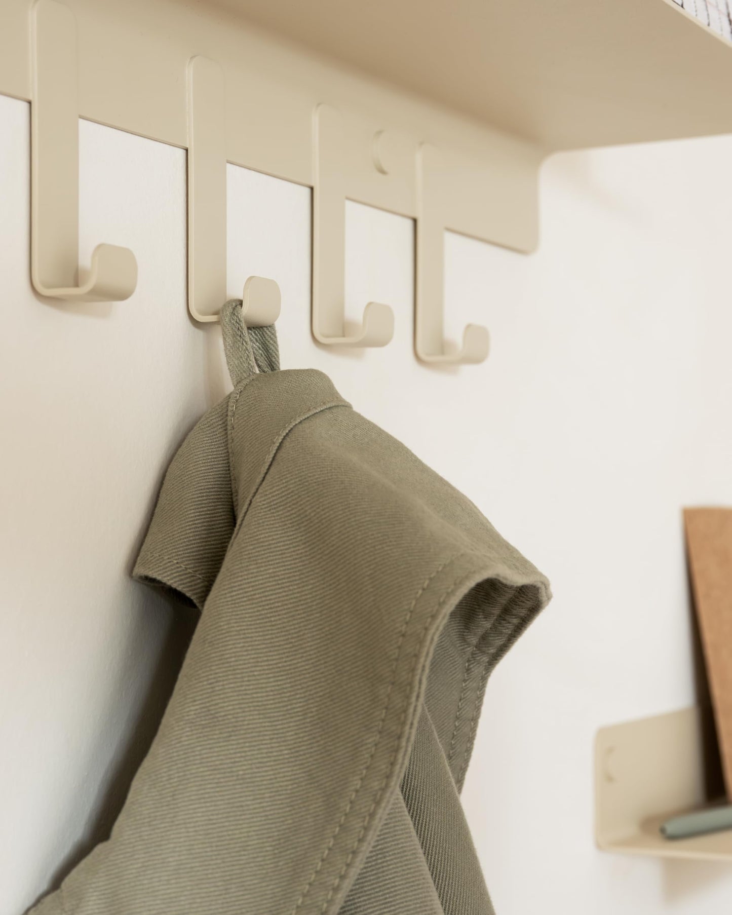 Kazai. Wall Mounted Coat Rack with Shelf 'Holmsen' | Modern Coat Hooks Wall Mounted | Hanger with Storage Shelf | Metal Hook Rack for Hallway