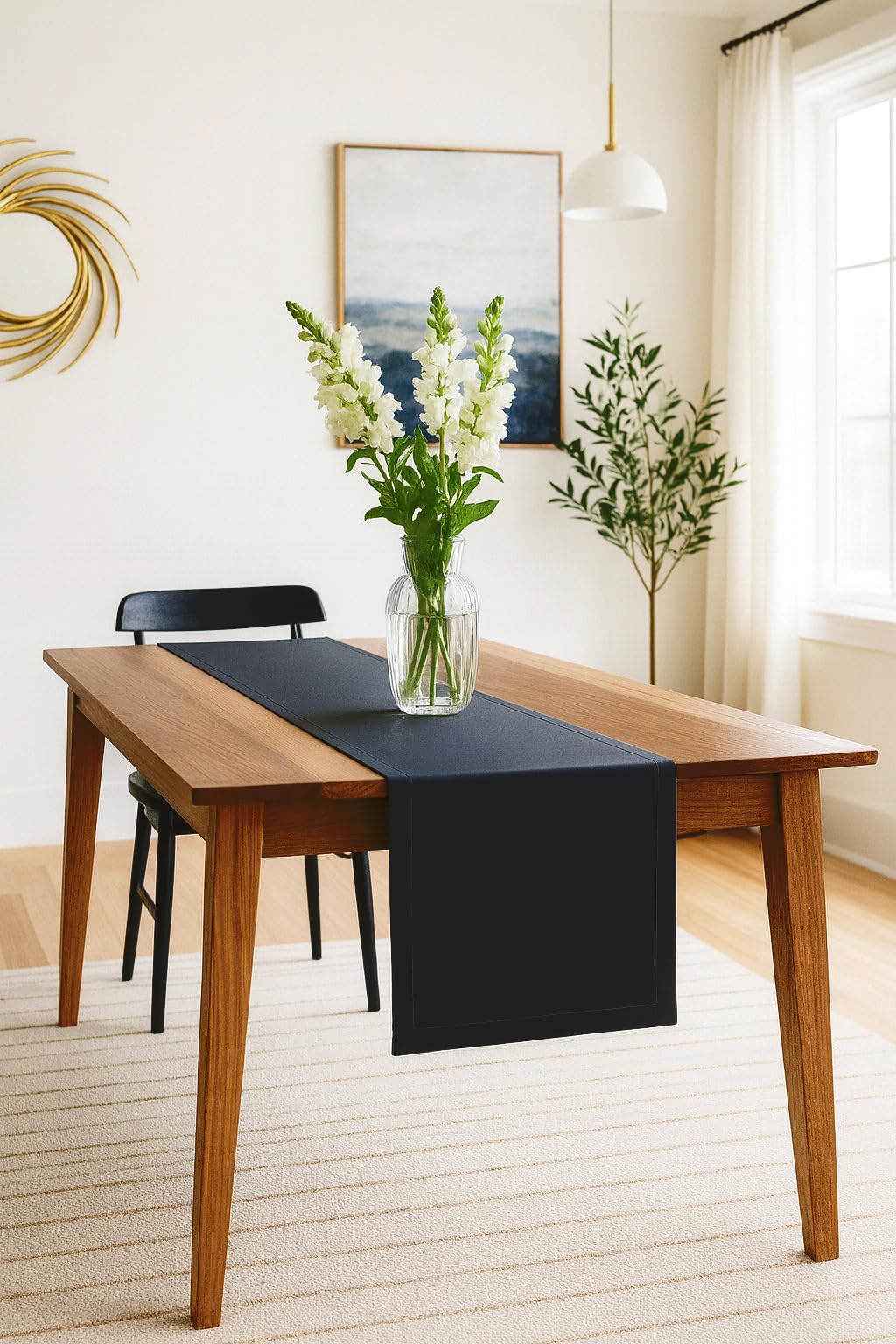 Table Runner Made of Minimate Fabric Modern, Smooth, Wide Hem, Non-Iron, Durable, Washable up to 60°C, Can be Tumble Dried. Kitchen and Living Room