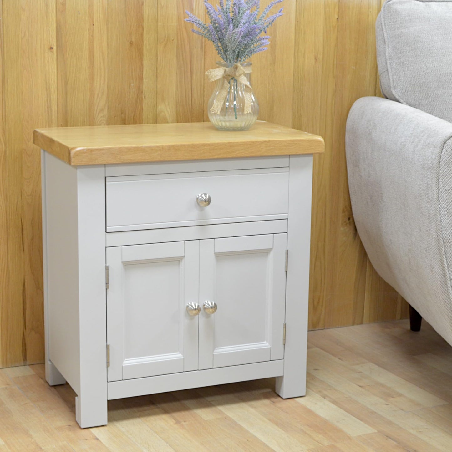 GROFurniture Tusk Grey Small Cabinet with Drawer, Grey Storage Cabinet with Oak Top, Mini Sideboard for Livingroom or Hallway Telephone Table, Ready