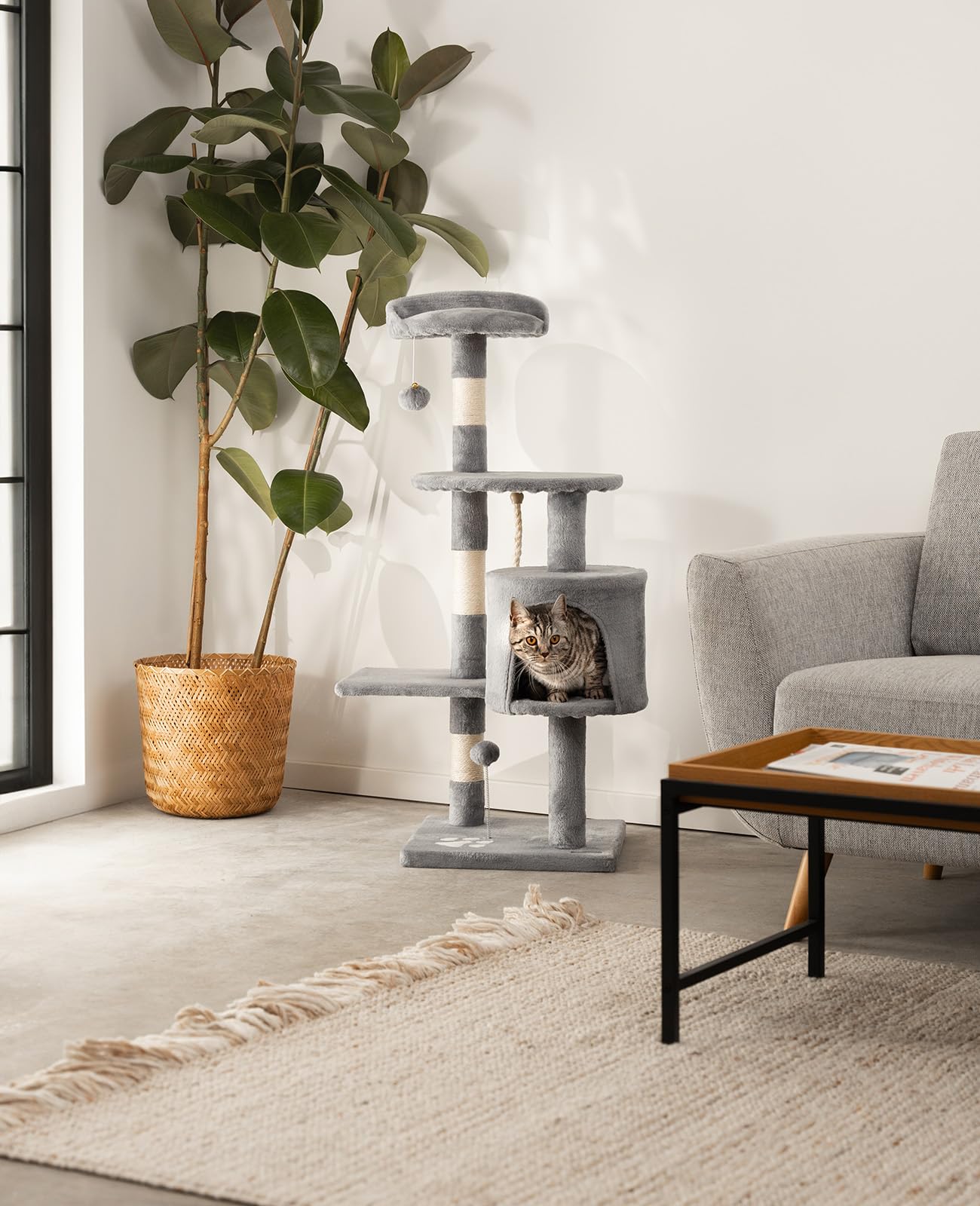 lionto Scratching tree for cats with 2 plush balls & play rope, height 112 cm, cat tree with sisal rope & plush, cozy lying area & cave, incl. wall