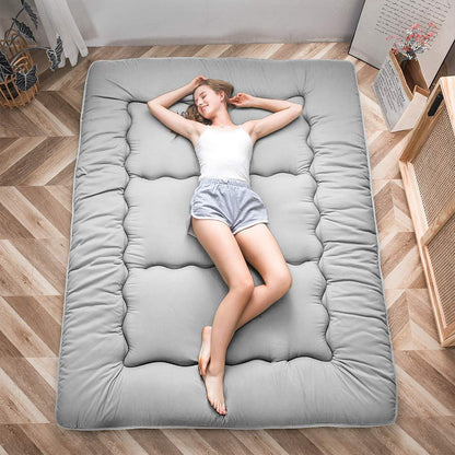 MAXYOYO Japanese Floor Futon Mattress, Thicken Tatami Mat Sleeping Pad Foldable Roll Up Mattress Dormitory Lounger Pillow Bed (Single, Gray)