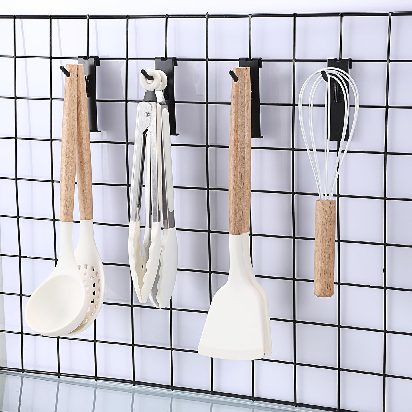 IGNPION 35Pcs Grid Panel Hooks, 5cm Retail Wall Grid Display Hooks for Display Stand Rack, Wire Grid Accessories Hangers for Shop, Garages, Workshops