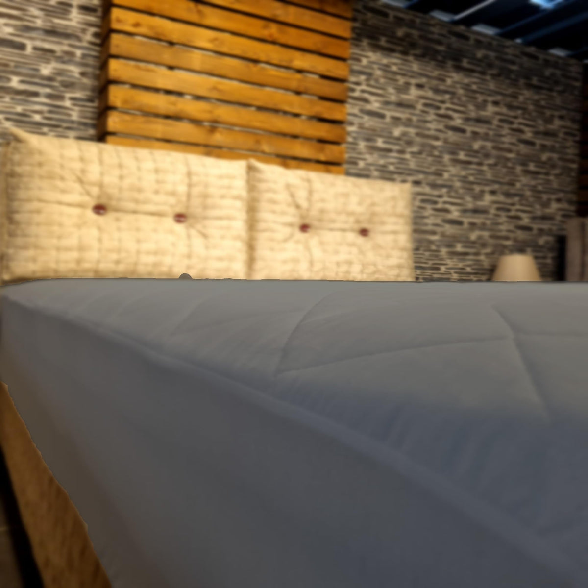 Cotton Mattress Protector, Waterproof, Quilted with Anti-Allergic, Anti Dust Mite, Soft and Quiet, Breathable (Grey, 160 x 200 cm)