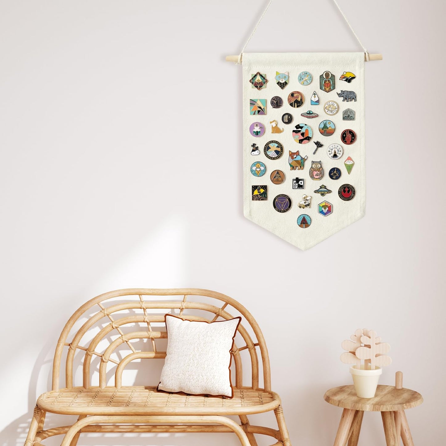 GAZIL Pin Badge Display Organizer, Canvas Brooch Holder Banner for Pin Badges, Rosette & Enamel Pin Storage Case