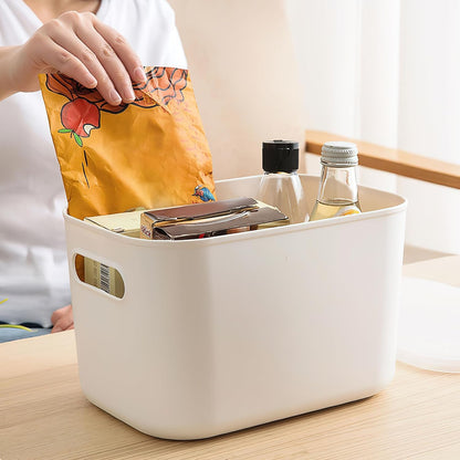 PQHIQ 8 Pack Plastic Storage Bins with Lids for Pantry Bathroom Office