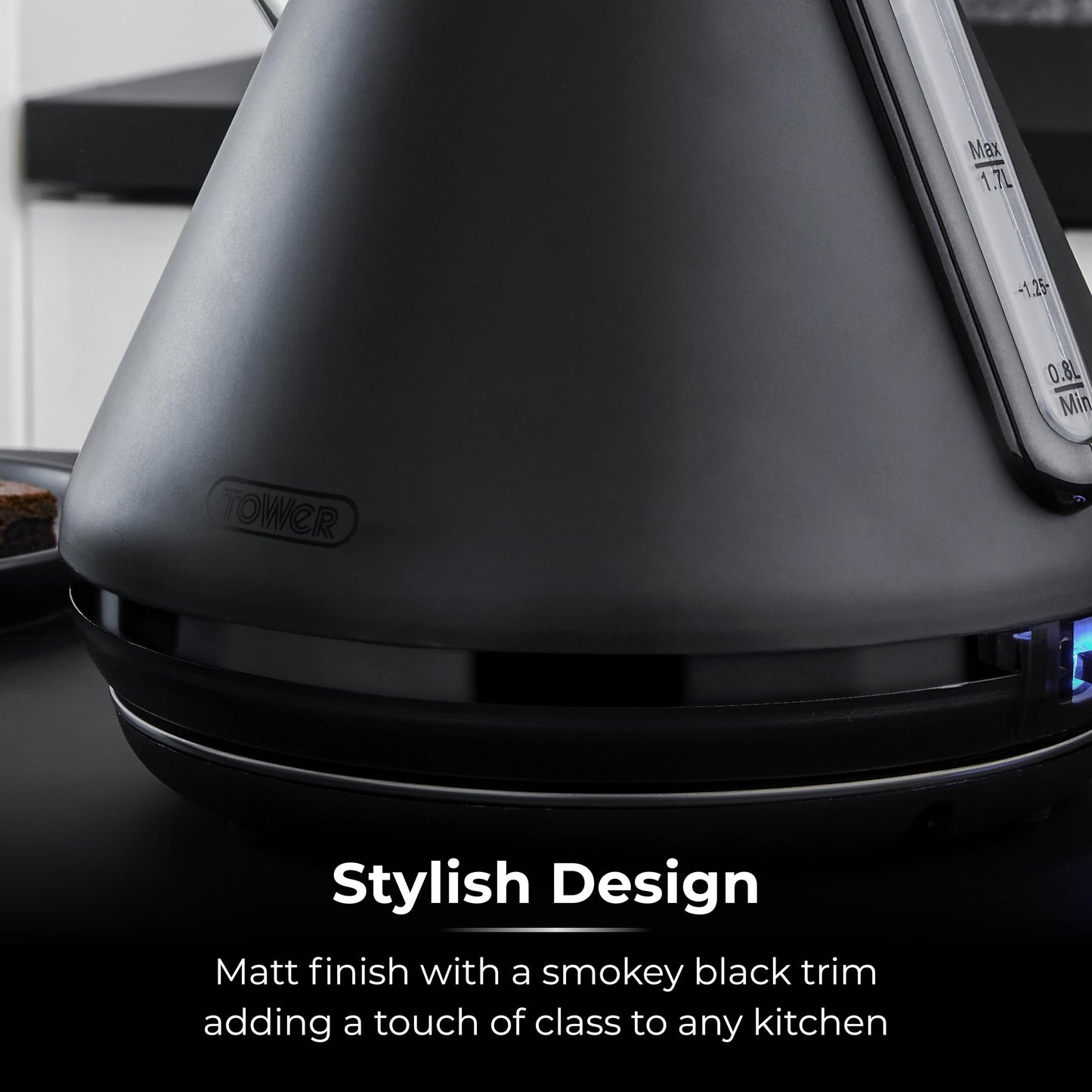 Tower T10079BLK Sera Pyramid Kettle with Smoked Black Trim, 1.7L, 3KW, Black