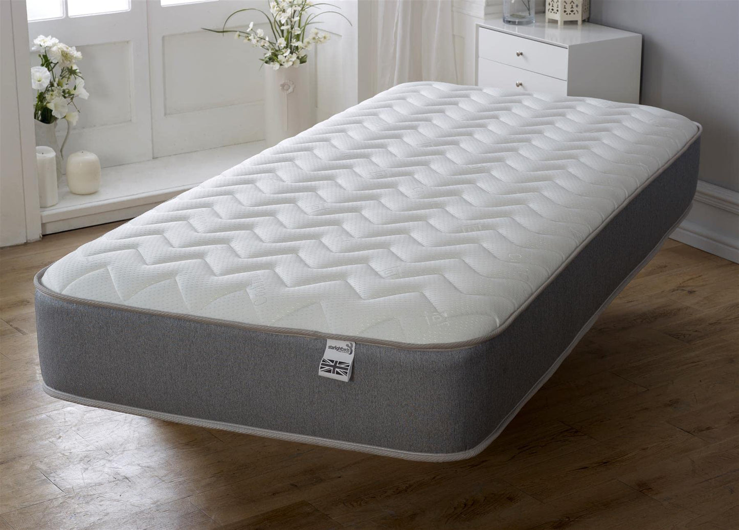Starlight Beds Essentials Zig Zag Small Single Mattress with Springs and Memory Foam. 7.5 Inch Budget Mattress. Grey, Soft Firmness (75x190x19cm)
