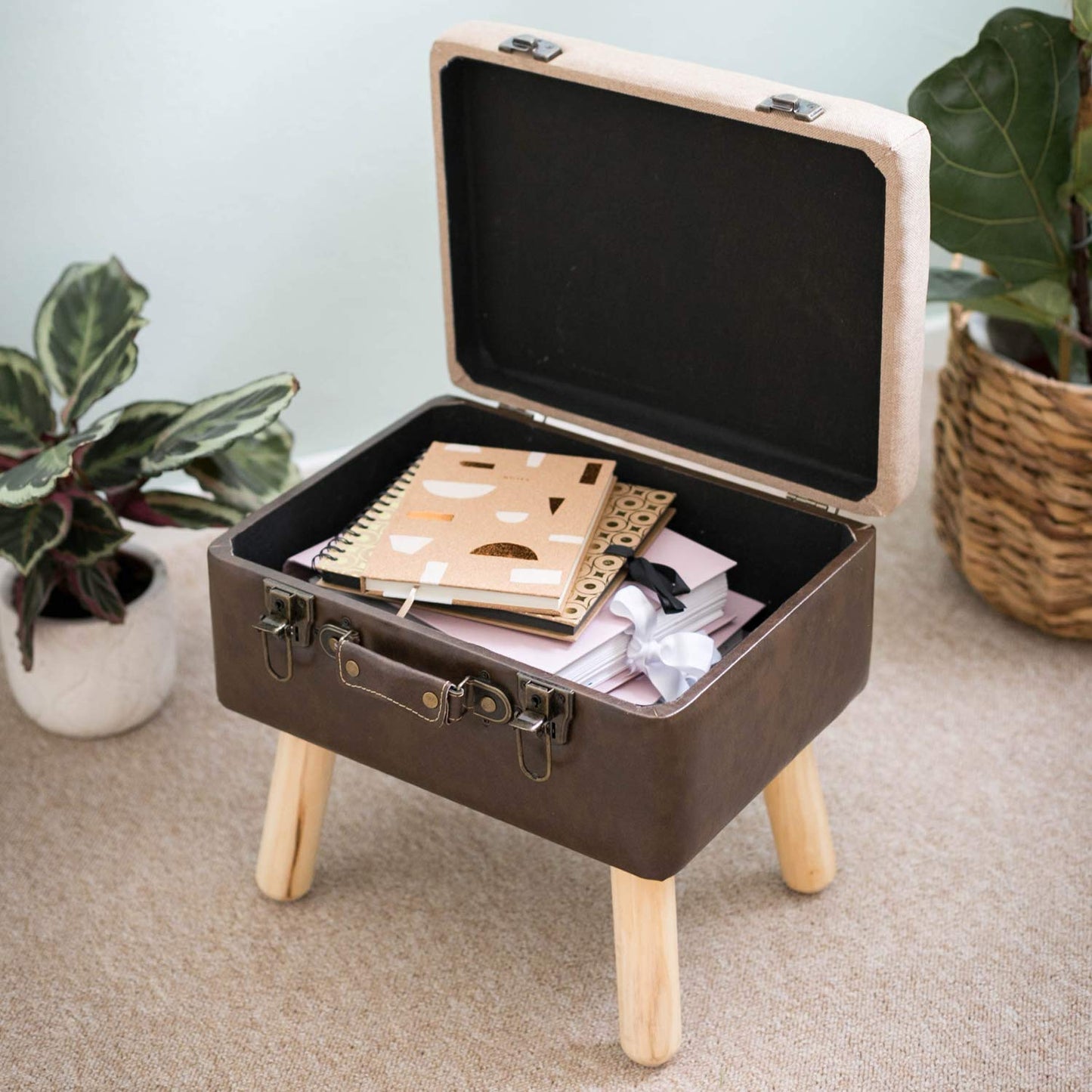 HMF Vintage Stool with Wooden Storage Space 40 x 32 x 39 cm Brown Classic