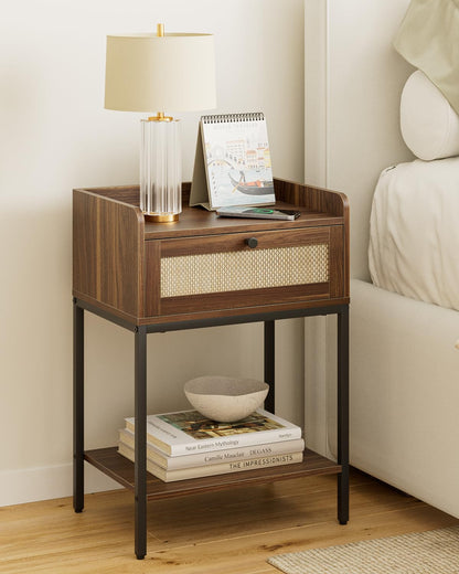 HEYZOEY Rattan Bedside Table, Walnut Modern Bedside Table with Storage Drawer and Shelf, Small Side Table for Bedroom, Living Room, Walnut Rattan