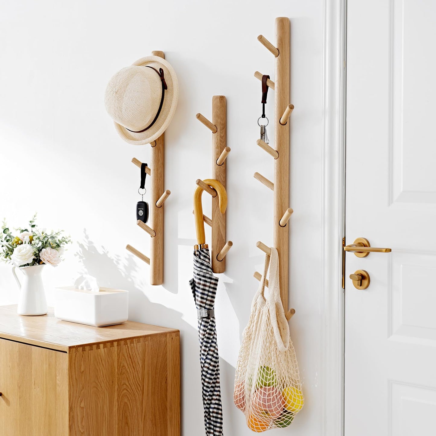 OAKERLAND Wooden Coat Rack Wall Mounted, Oak Floating Jackets Hooks for Bag, Scarves, Handbags, 4 Hooks Branch Shape Coat Rack for Entryway