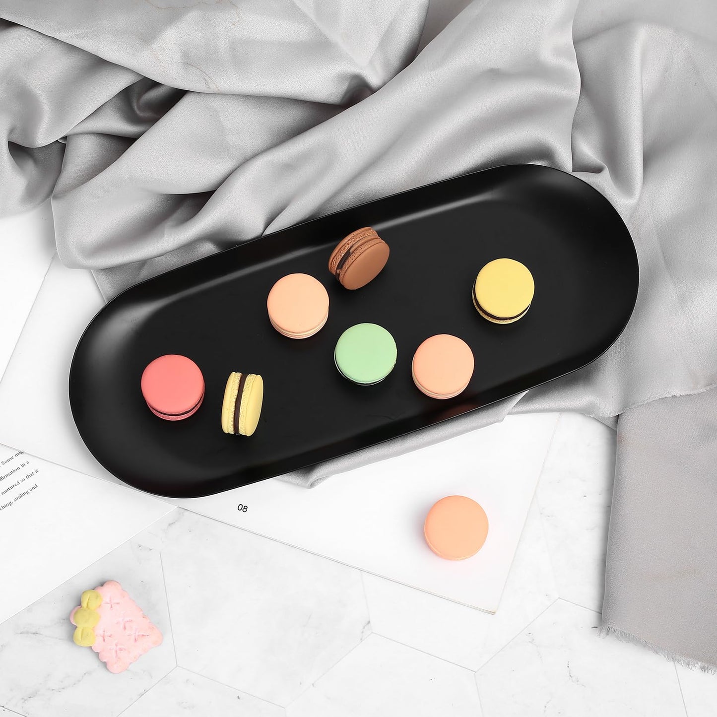2 Pack Oval Vanity Storage Trays – Versatile Decorative Organisers for Bathroom, Dressing Table & Kitchen – Stylish Jewellery, Perfume