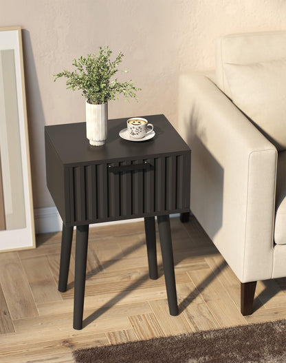 YMYNY Fluted Nightstand Set of 2, Small End Table, Modern Coffee Table with Drawer, Solid Wood Legs, Retaining Chain, 35x27x53cm
