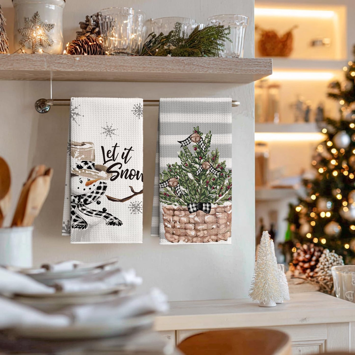 Artoid Mode Gloves Snowman Reindeer Christmas Kitchen Towels Dish Towels, 42x65 cm Snowflake Xmas Microfiber Cloth Kitchen Drying Decoration Set of 4