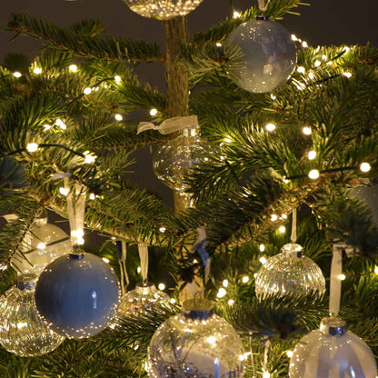 Qbis 800 LED Christmas Lights, Warm White Lights on Green Wire. 1 in 10 Random Twinkling Fairy Lights. Christmas Tree Lights, Indoor or Outdoor use
