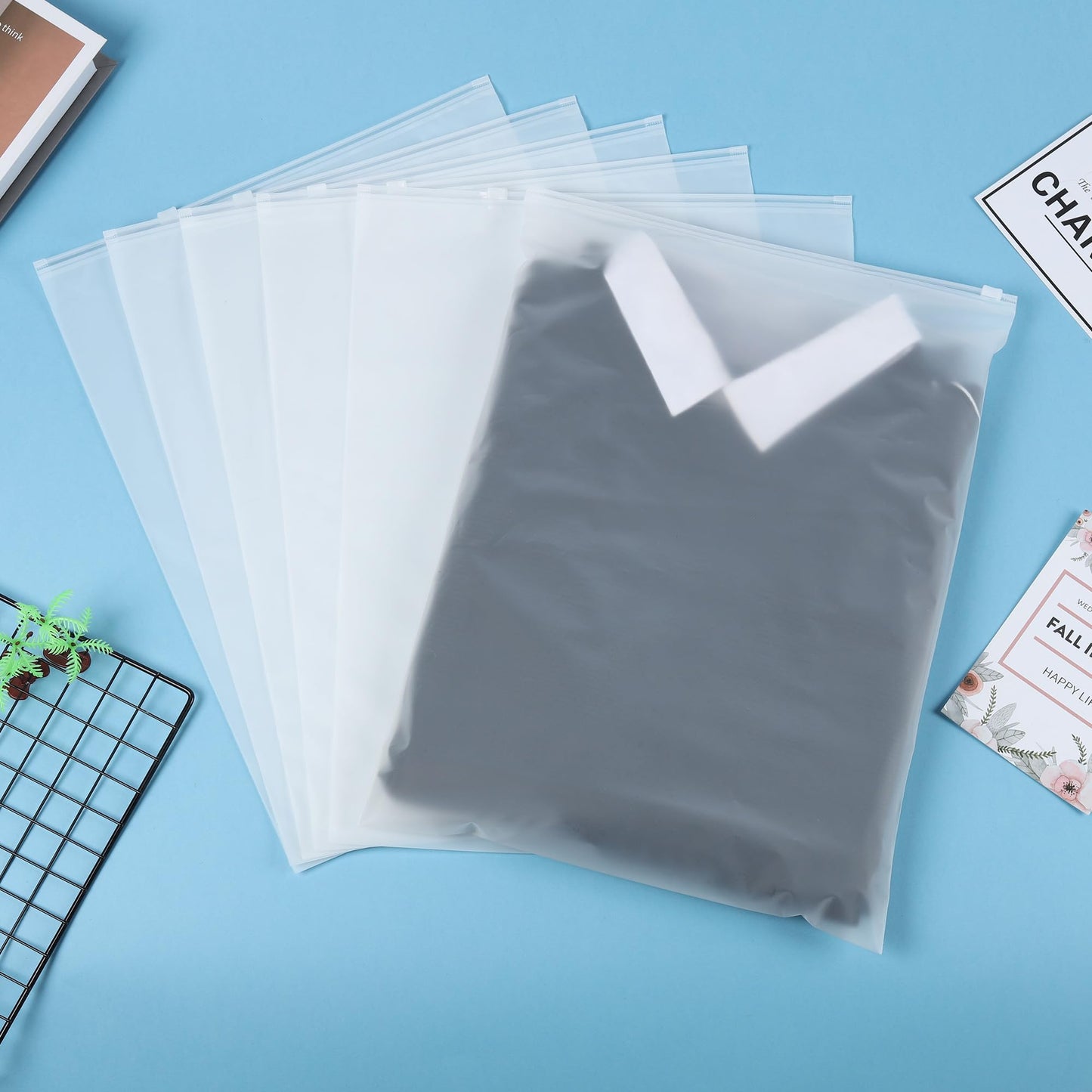 30Pcs Large Ziplock Bags for Clothes - 40x30cm Plastic Storage Bags, Reusable Hospital Bag Organizer, Waterproof & Dustproof Travel Bags for Shoes