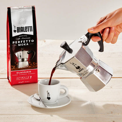 Bialetti 6800 Moka Express 6-Cup Stovetop Espresso Maker