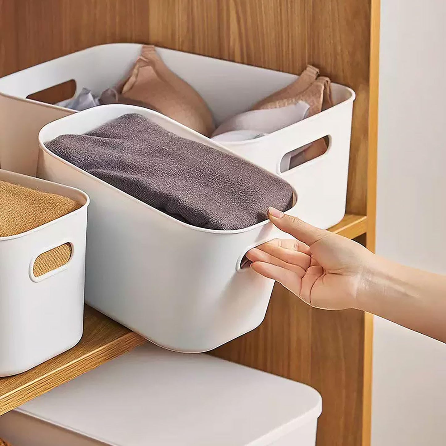 WOPPLXY 4PCS White Storage Boxes with Bamboo Lid - 6.5L Stackable Plastic Storage Box with Lids Durable