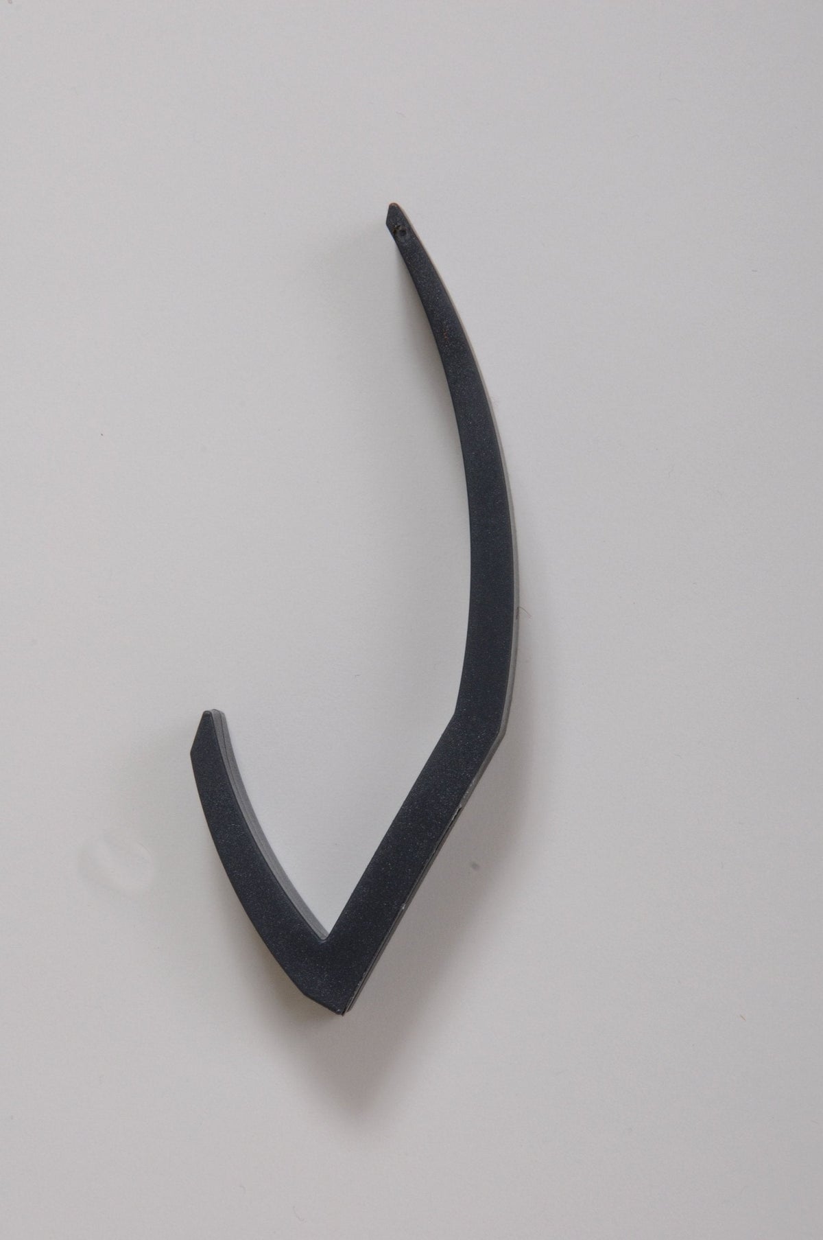 Acorn Linear Hat and Coat Wall Rack with Conclealed Fixings 8 Hooks Graphite Ref 319883